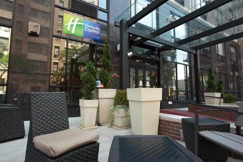 Holiday Inn Express Manhattan Midtown West, An Ihg Hotel New York Extérieur photo